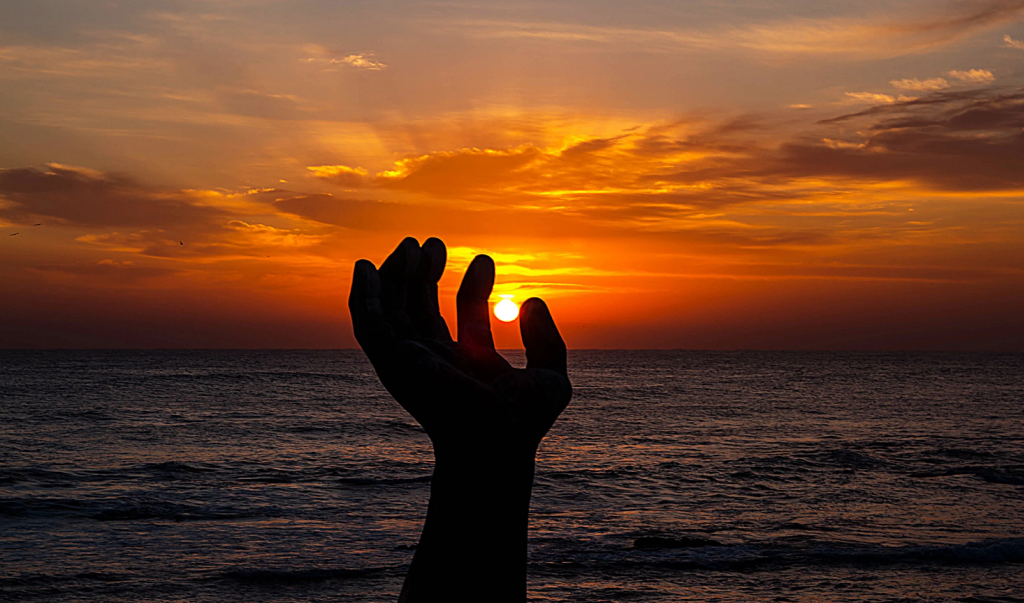 Healing After Heartbreak: A Gentle Path for Divorcees